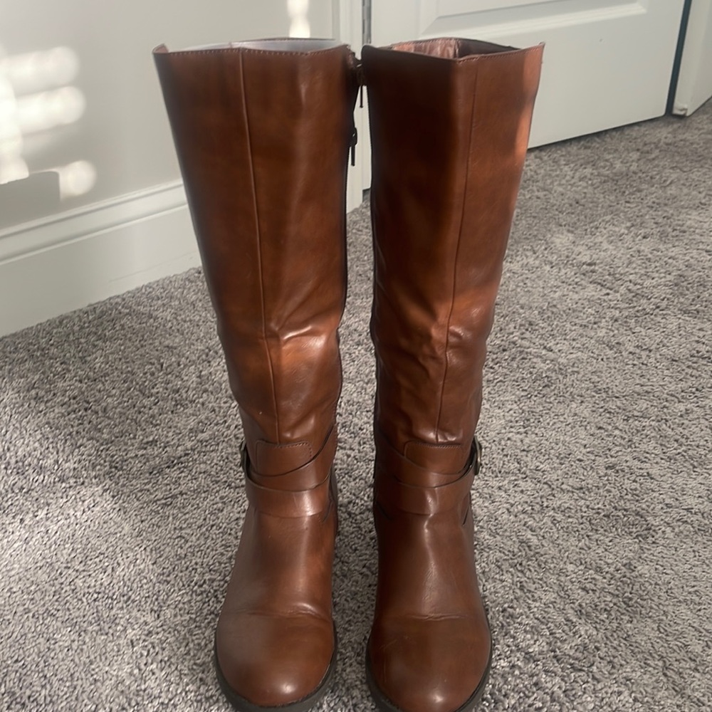 Brown Calf length Boots